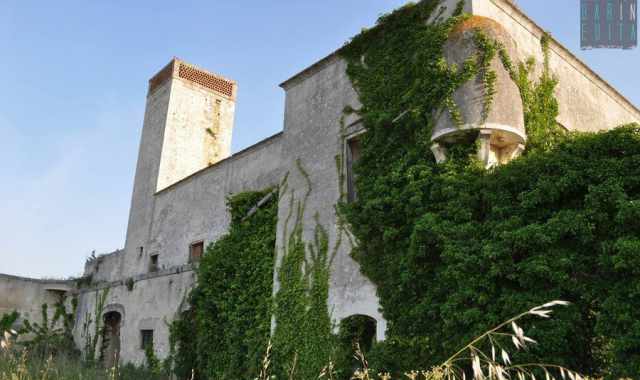 Alla scoperta di Lucignano, il sito medievale che si trova all'interno di una fabbrica